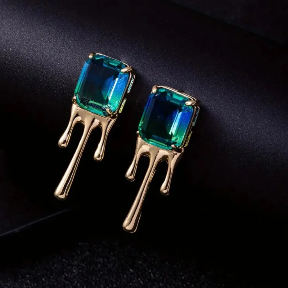 NWT Golden Drip Earrings 18k plated earrings with ombré simulated tourmaline - Picture 2 of 2
